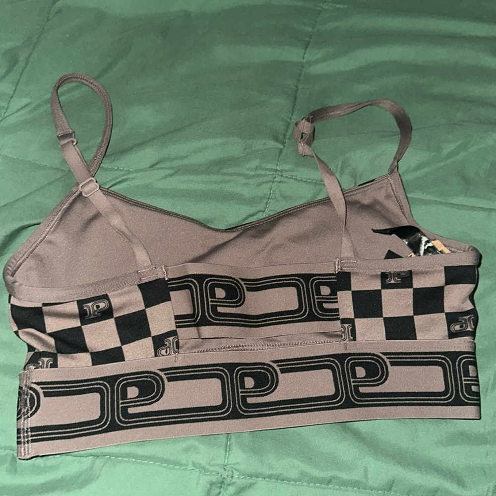 VS PINK Sports - Picture 2 of 3